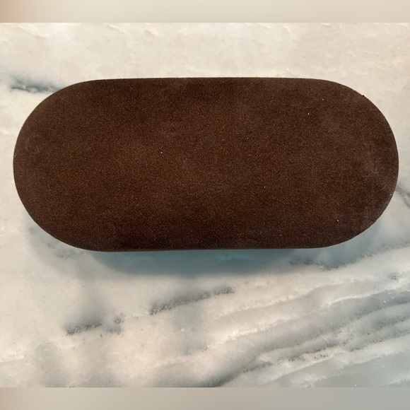 🕶️ TOM FORD Brown Velour Empty Sunglasses Hard Case and lens cloth EUC 🕶️ - Picture 5 of 8